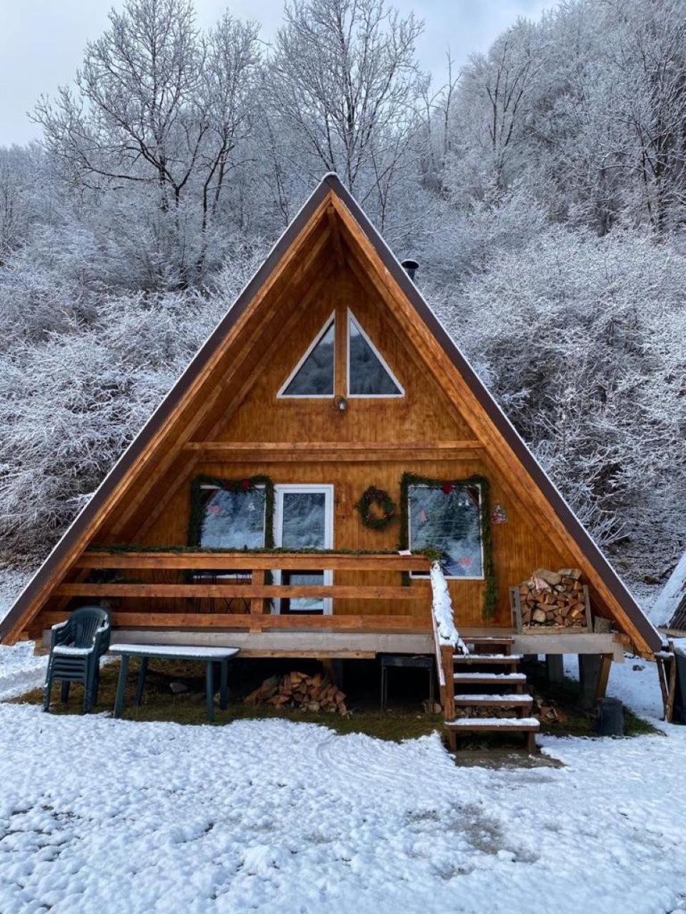 Villa Cabanutze Satic Rucăr Exterior foto